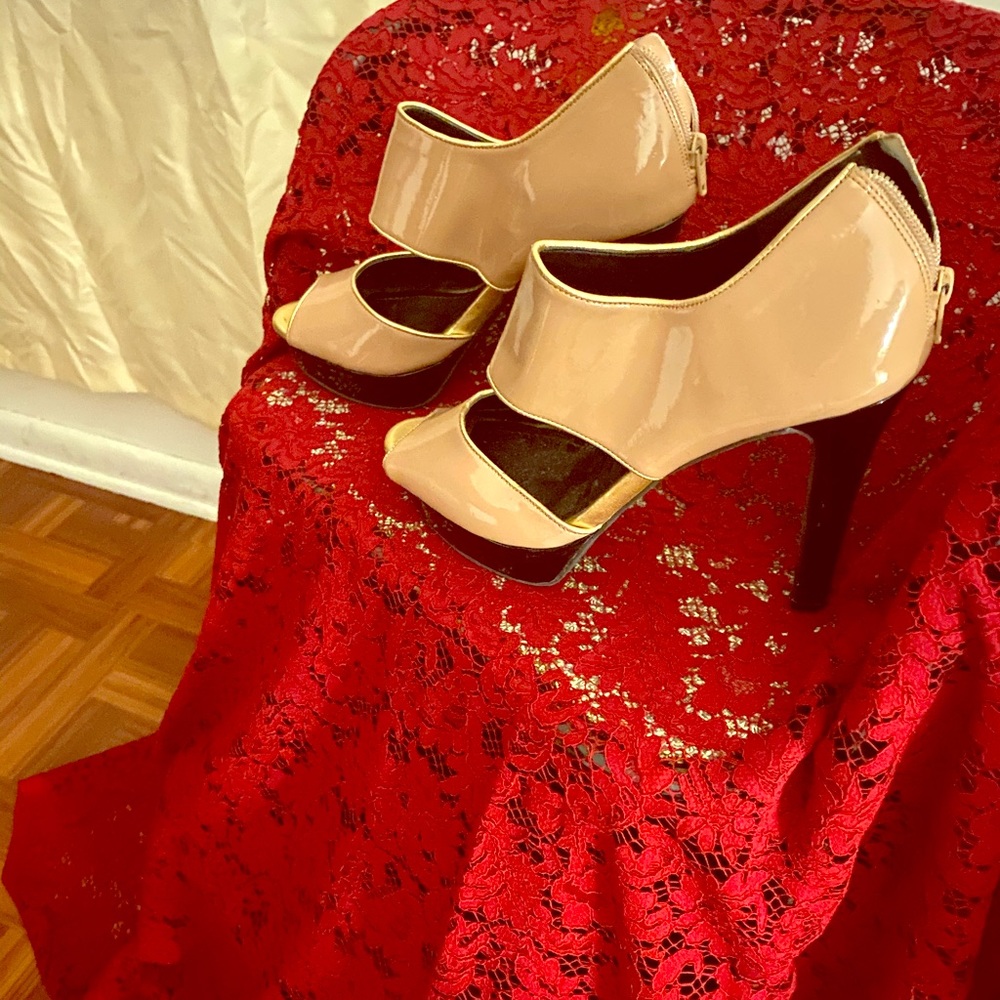 Vintage Heel